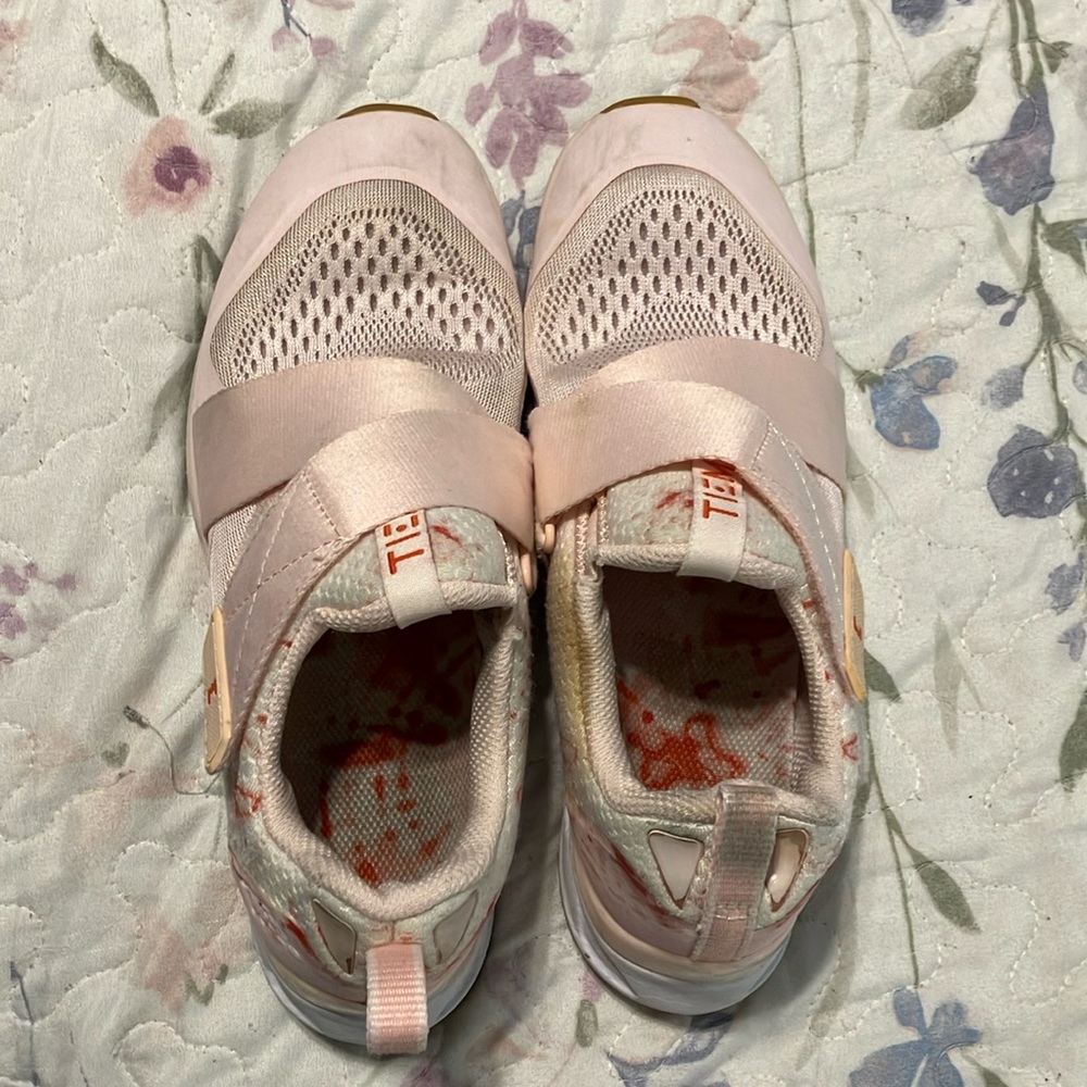 TIEM spin shoes